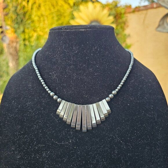 Vintage Jewelry - Vintage 1980s Hematite Statement Necklace
